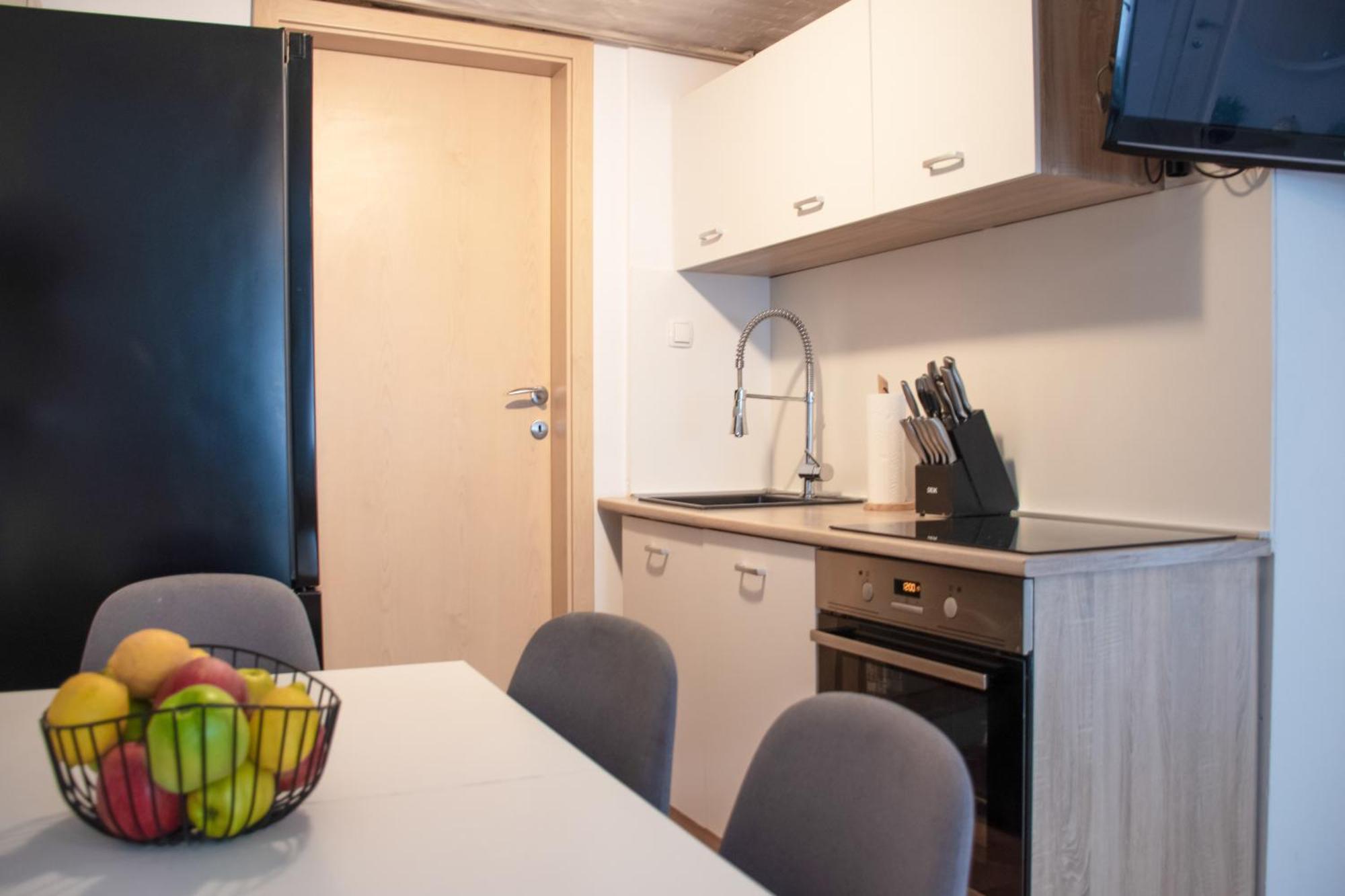 Twin-Magnolias Condo With Garden, Parking & Ev Station Zagreb Eksteriør bilde