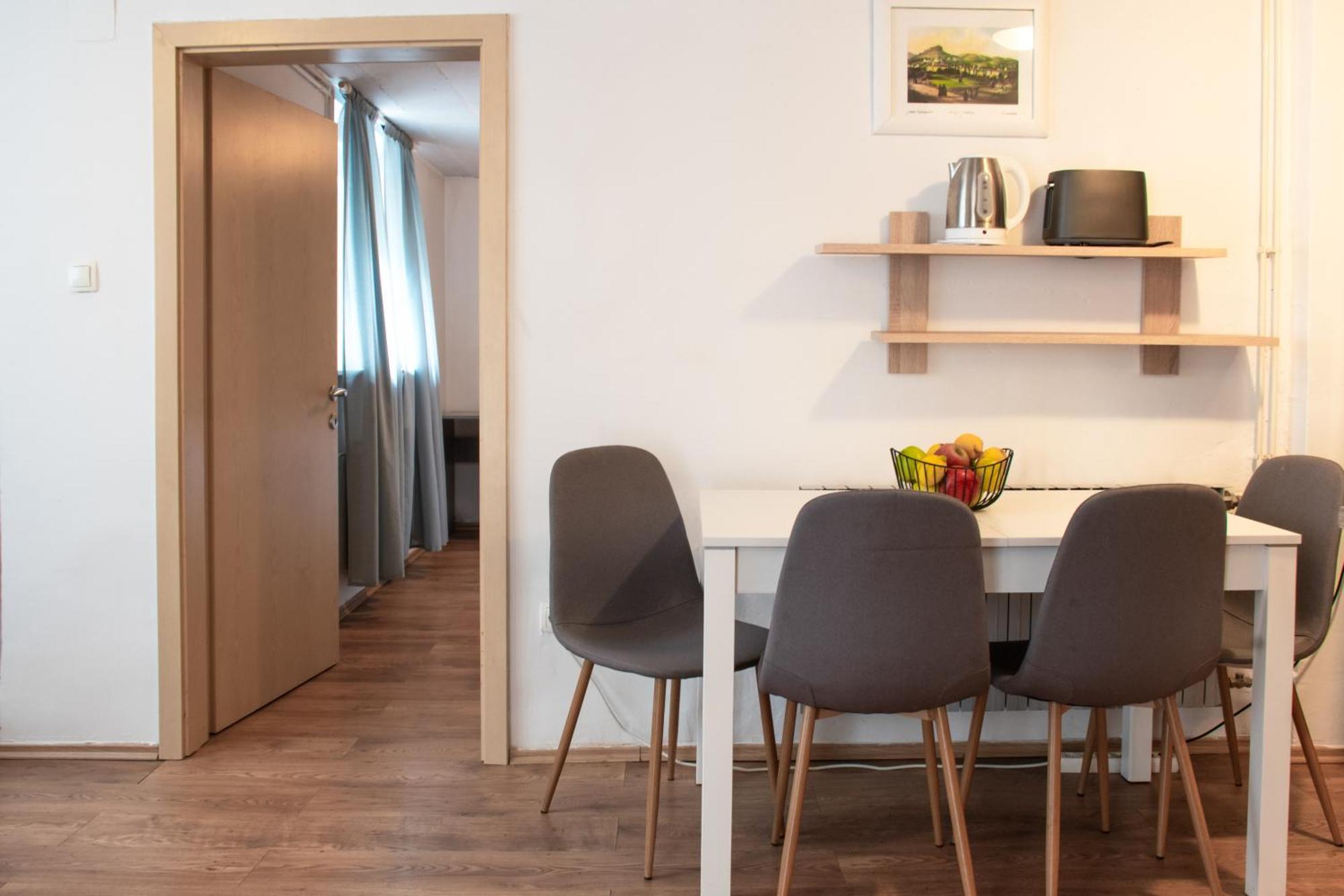 Twin-Magnolias Condo With Garden, Parking & Ev Station Zagreb Eksteriør bilde
